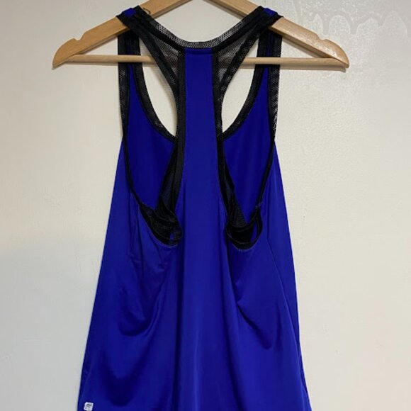 Fabletics Blue Racerback Women's Tank Top Size XS - Picture 7 of 10